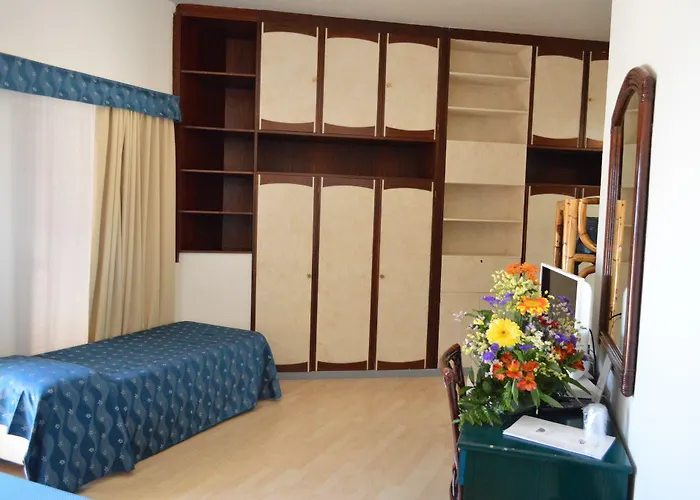 Baia Imperiale 4* Spiaggia di Cavoli