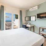 Baia Imperiale فندق Spiaggia di Cavoli