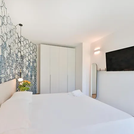 Baia Imperiale Hotel 4*