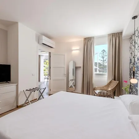 Baia Imperiale 4* Spiaggia di Cavoli