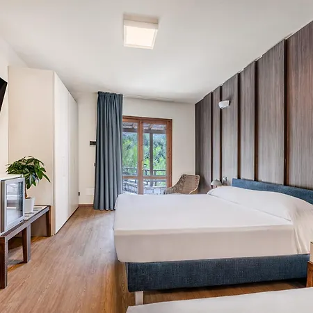 Baia Imperiale 4*
