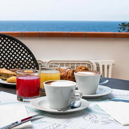 Baia Imperiale Spiaggia di Cavoli