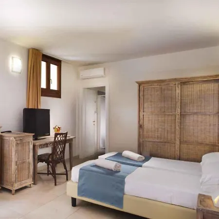 Hotel Baia Imperiale Spiaggia di Cavoli