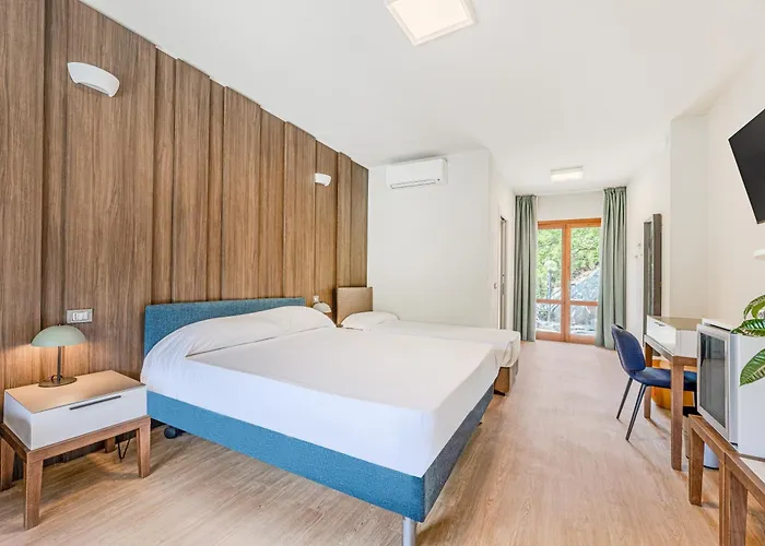 Baia Imperiale Spiaggia di Cavoli