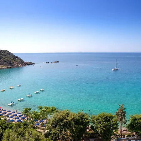 Baia Imperiale 4* Spiaggia di Cavoli