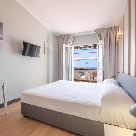 Baia Imperiale 4*