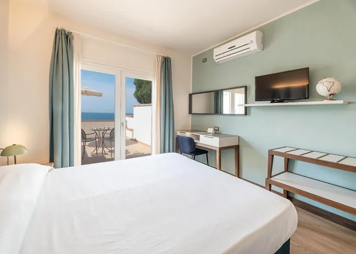 Baia Imperiale Hotel Spiaggia di Cavoli