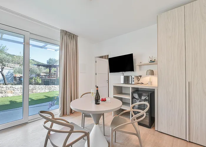 Baia Imperiale Hotel Spiaggia di Cavoli